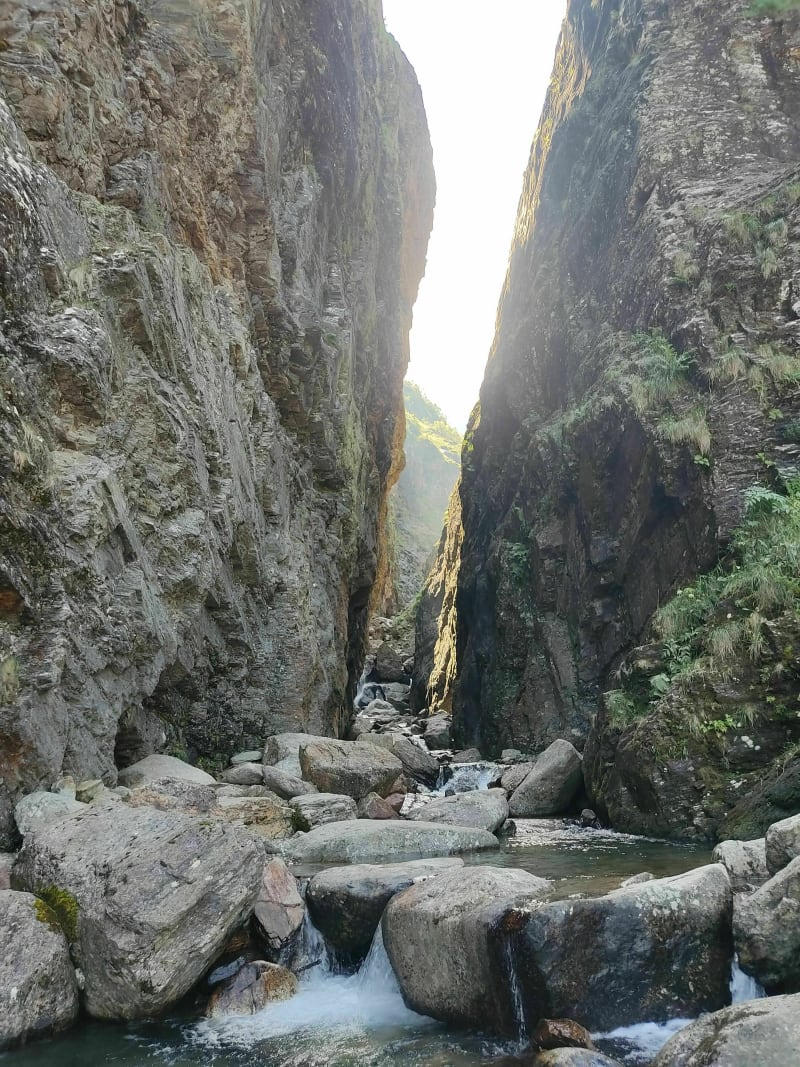 Randonnée au Rû d'Enfer par la Cascade et le Gouffre d'Enfer - Cazeaux-de-Larboust