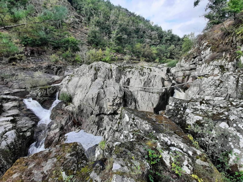 Balade au Saut de la Saule à Cheyssac - Vebret