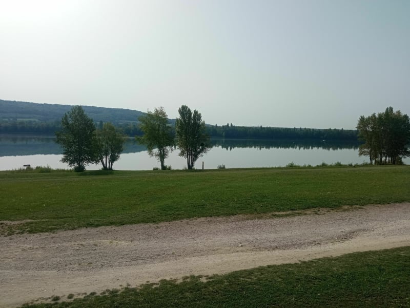 Boucle entre forêt et lac à Moisson - Méricourt