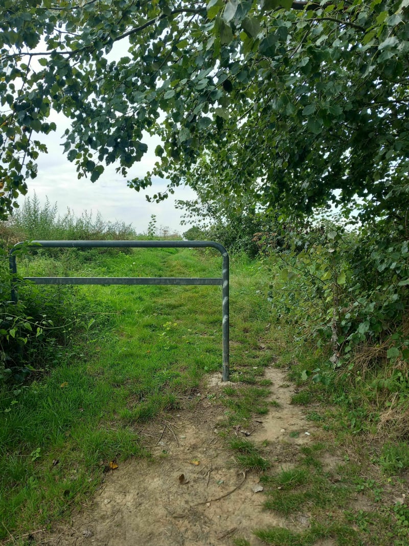 Courcelles-lès-Gisors par Mauréaumont - Courcelles-lès-Gisors