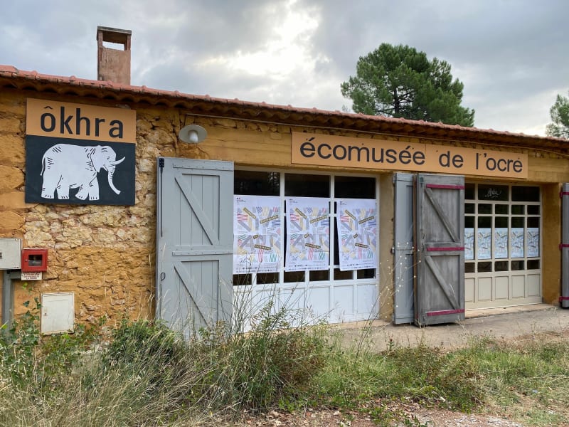Boucle autour de Roussillon vers la Coquillade - Roussillon
