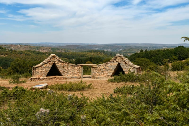 Slapen in een kunstenaarshut: de Super-Cayrou Cabin - Gréalou