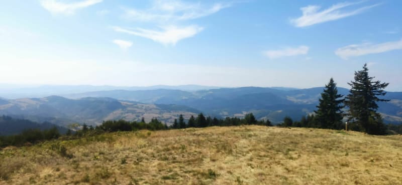 La Pyramide du Beaujolais - Saint-Cyr-le-Chatoux