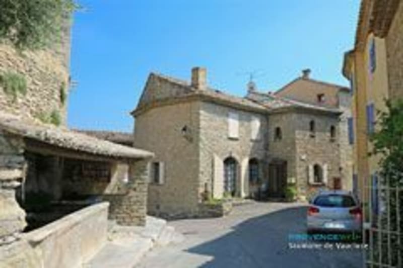 Saumane-de-Vaucluse et Rocher du Vent - Saumane-de-Vaucluse