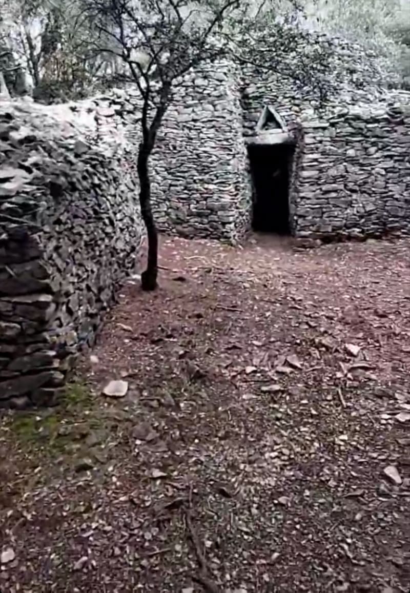 Sentier des Capitelles à Bernis - Bernis