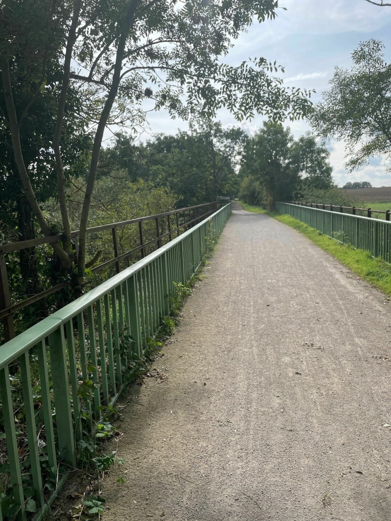 Voie verte et tour à Sorbey - Courcelles-Chaussy