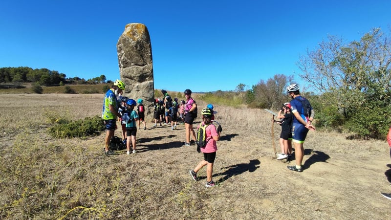 Promenade en Minervois en passent par le Menhir de Malves à VTT - Villegly