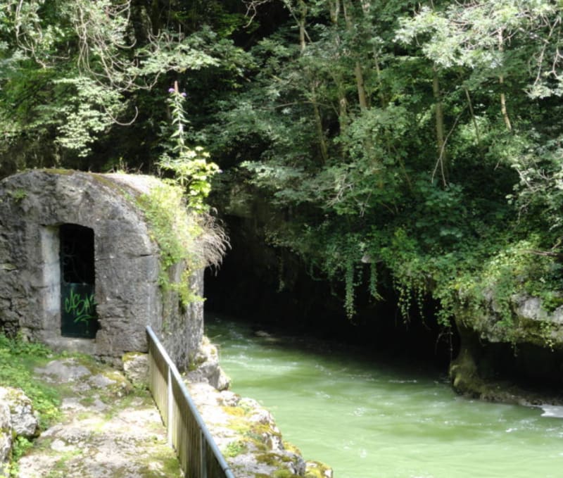 Boucle dans la vallée de la Valserine - Valserhône