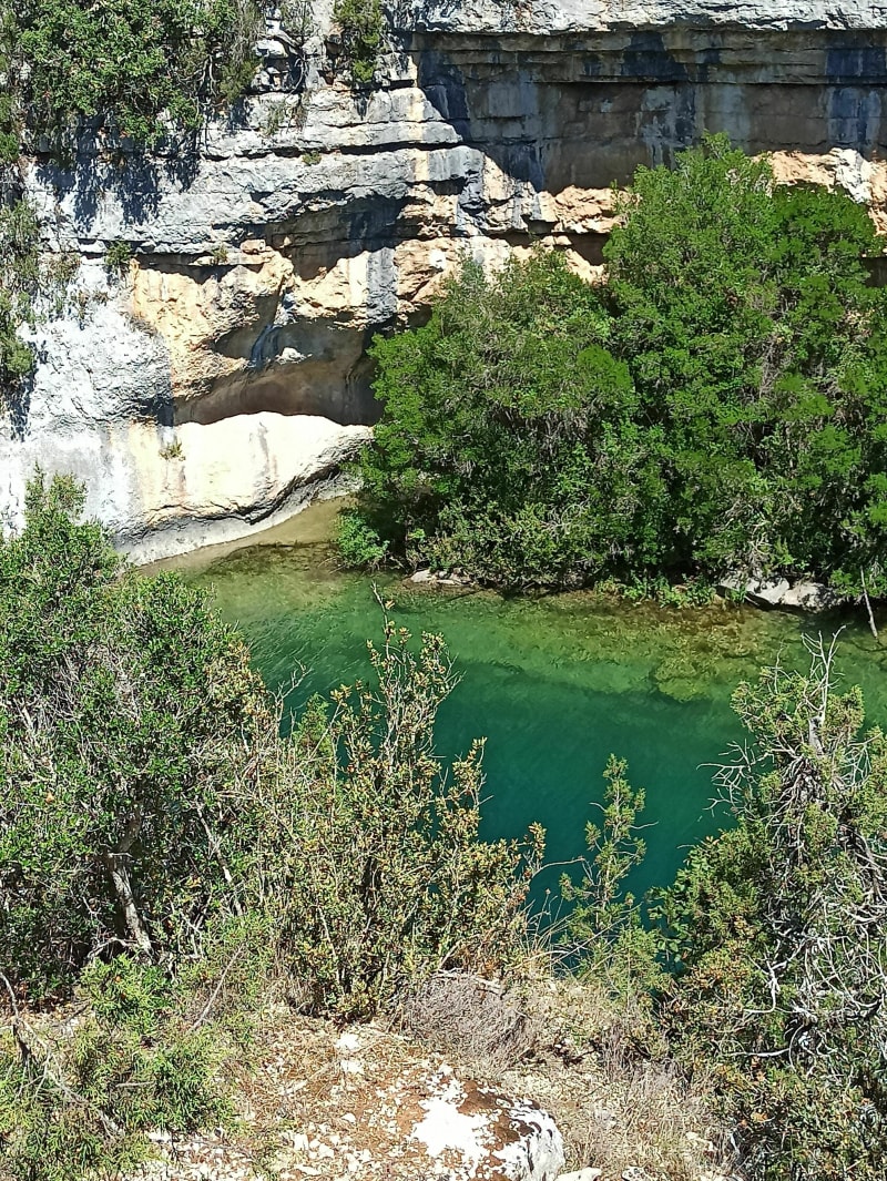 Balade dans le domaine des éouviėres - Baudinard-sur-Verdon