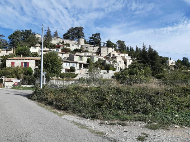 Tour des villages perchés depuis Lincel - Saint-Michel-l'Observatoire