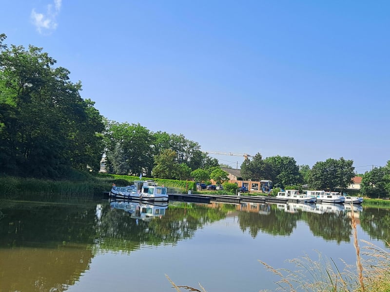 Découverte du Bourbonnais et du canal latéral à la Loire - Diou