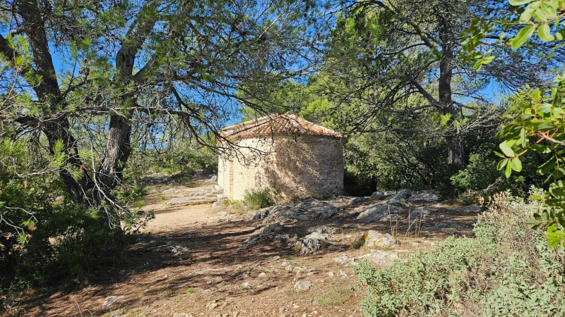 Camps-la-Source par la chapelle Saint Sébastien - La Celle