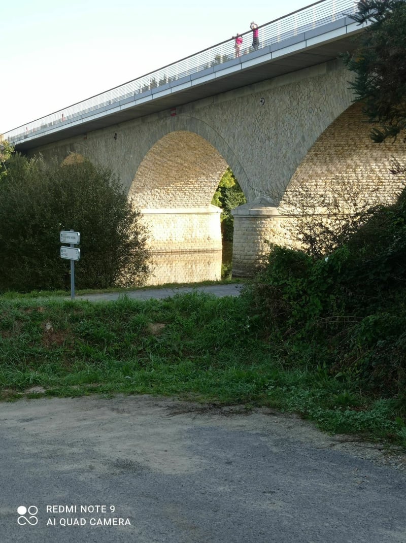 Petite balade à château Gontier le long de la Mayenne - Château-Gontier-sur-Mayenne