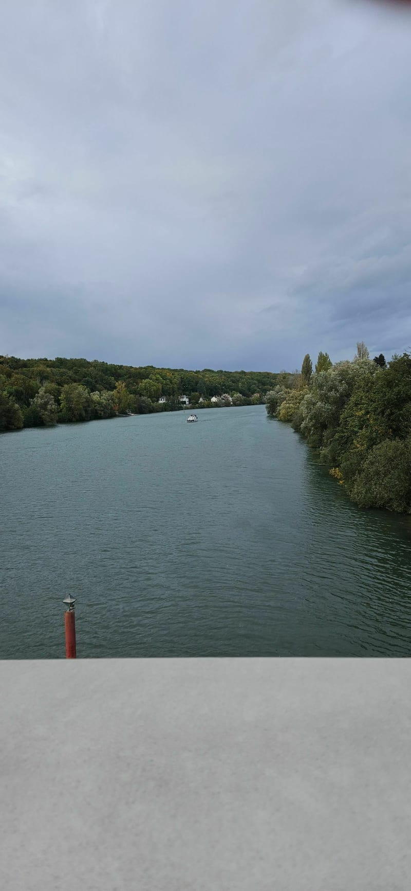 Seine de la rive droite à la rive gauche - pays de Fontainebleau - Vulaines-sur-Seine