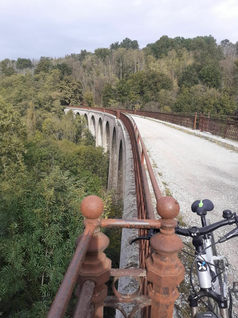 Tour de la Barguillère à vélo - Serres-sur-Arget
