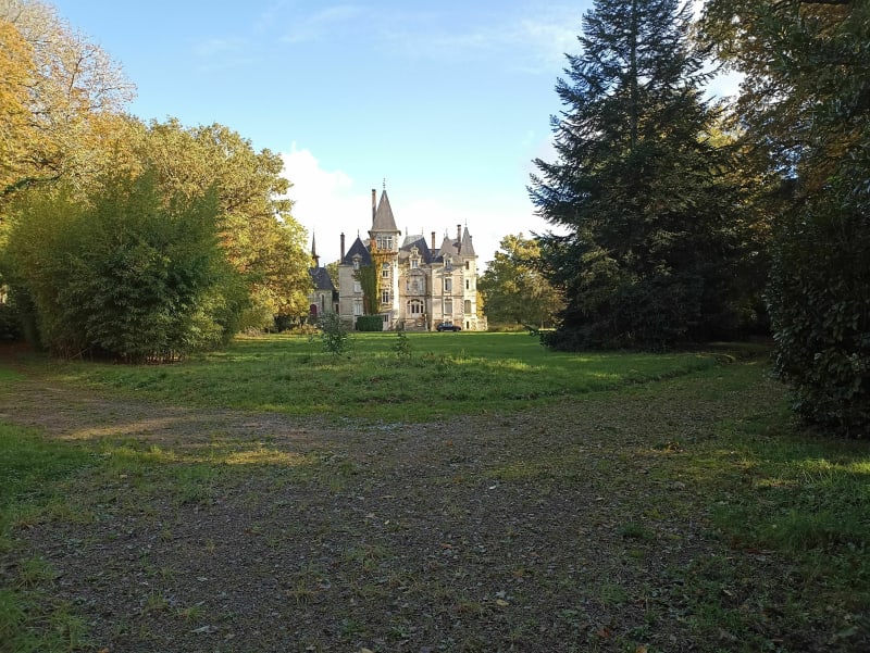 Tour dans Sautron - Sautron