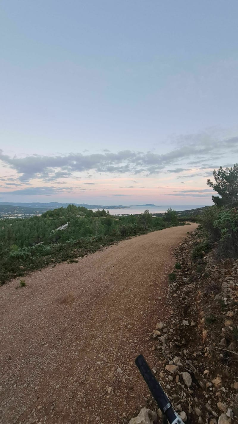 Balade au route de crête avec un retour tranquille. - La Ciotat