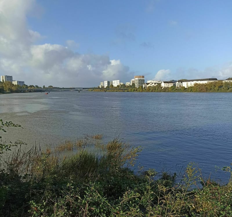Tour de vélo sur l'Île Pinette à Nantes - Saint-Sébastien-sur-Loire