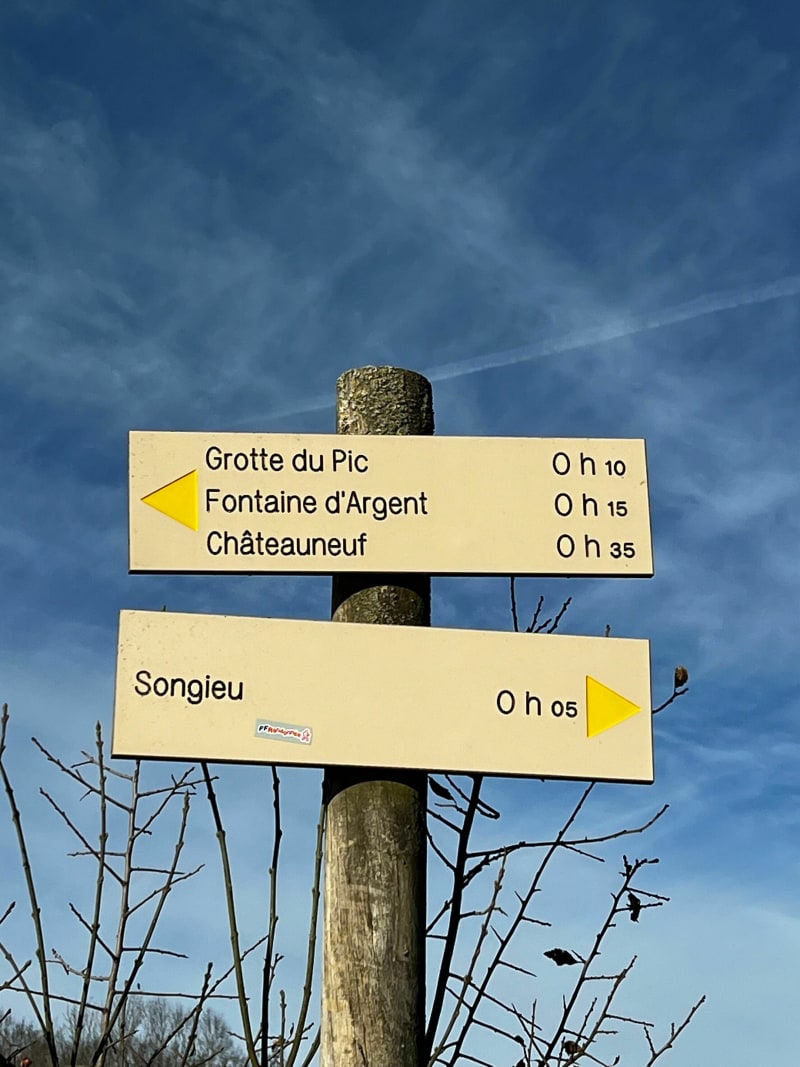 Petite balade à Songieu et La Cascade de la Fontaine d'Argent - Haut Valromey