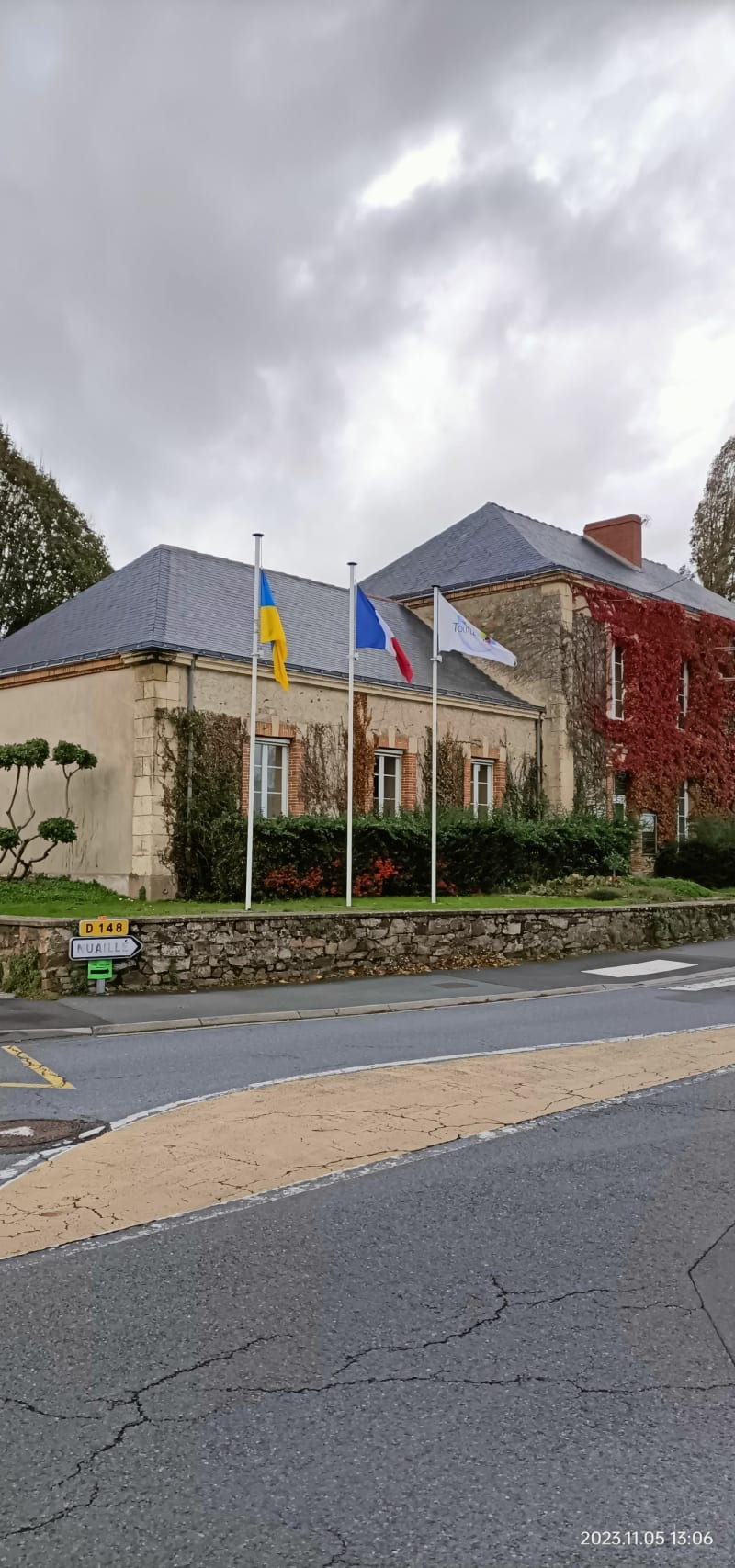 Balade VTT avec chemin et routes, par Trémentines, Vezins et Toutlemonde - Cholet