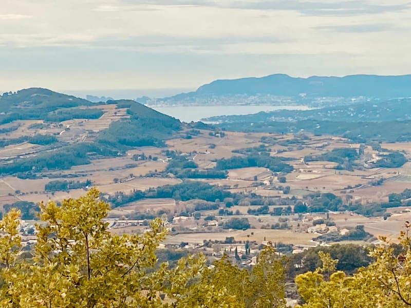 Le Brulât-Vallée du Silence Chevaux et Domaines de Bandol - Le Castellet