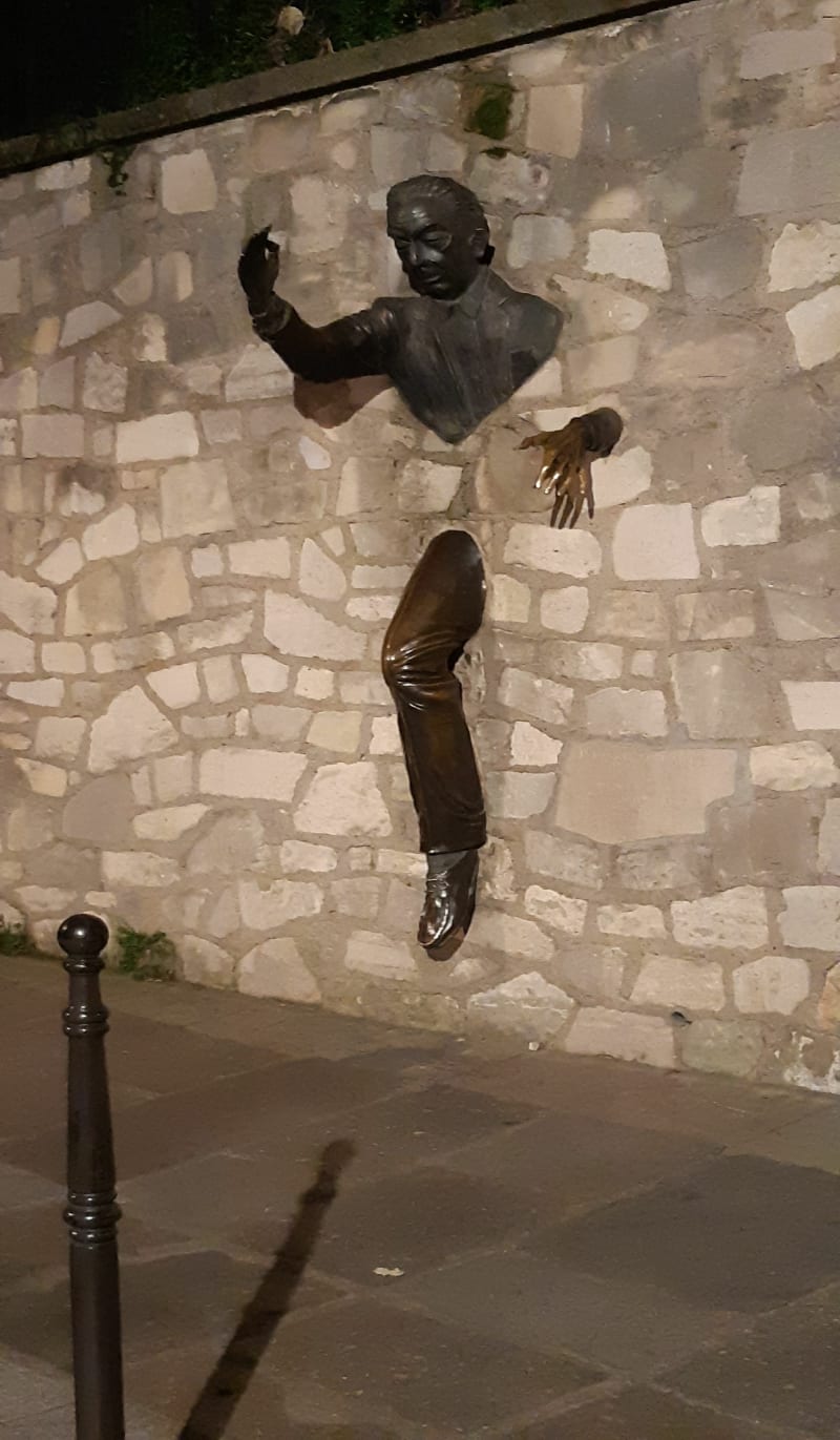 Montmartre Les Godillots - Paris