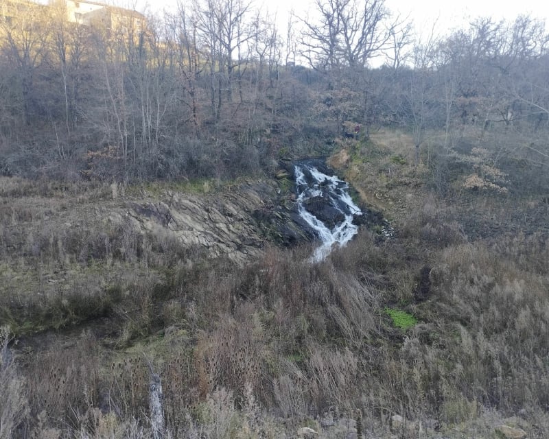Balade au départ du barrage du Couzon - Chateauneuf