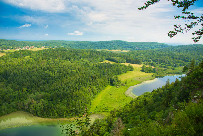 Tour panoramique des quatre lacs du Jura - La Chaux-du-Dombief
