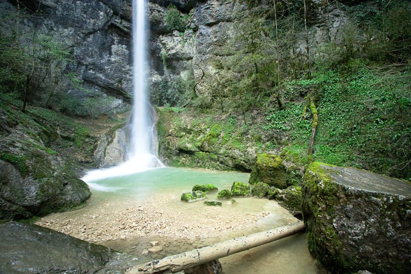 Randonnée à la Cascade des Combes, Trou de l'Abîme et tour du Crêt Pourri - Saint-Claude