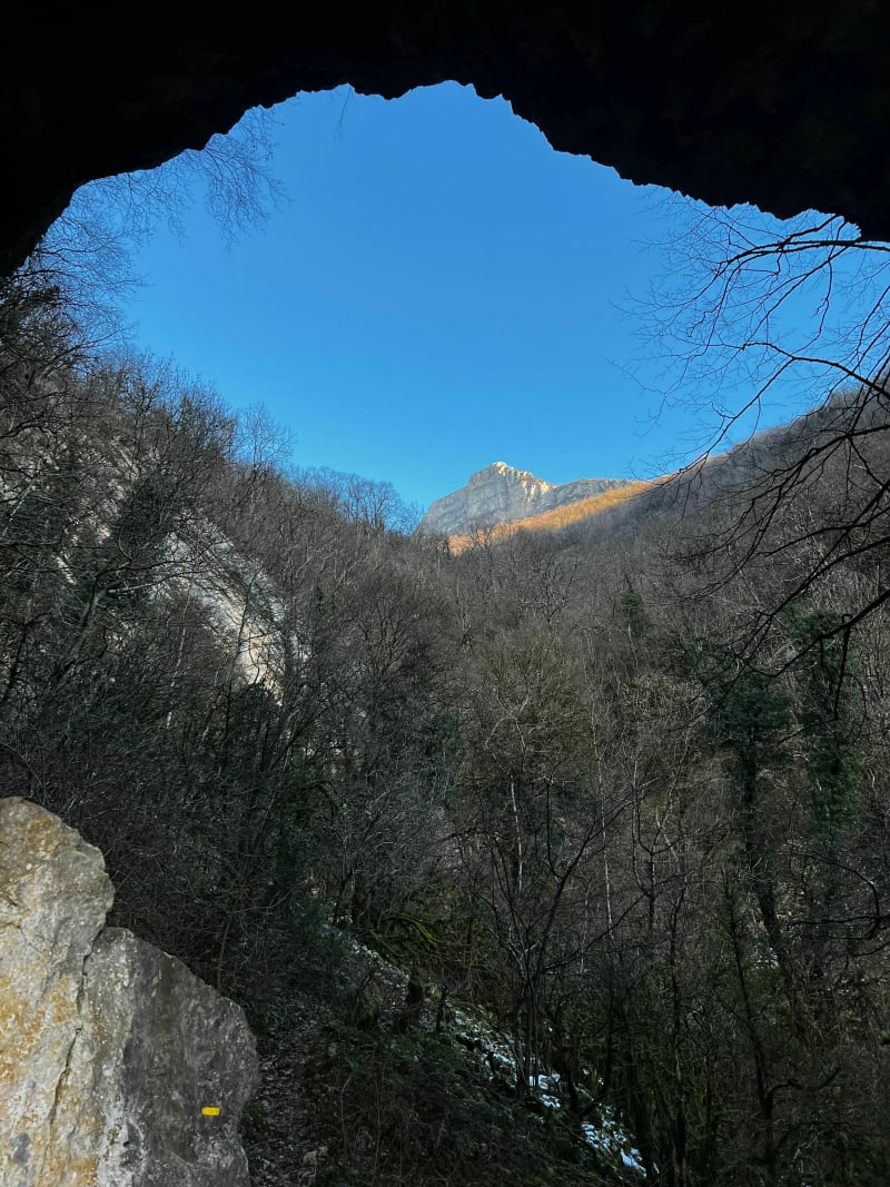 Randonnée à la Roche Percée de Béon - Béon