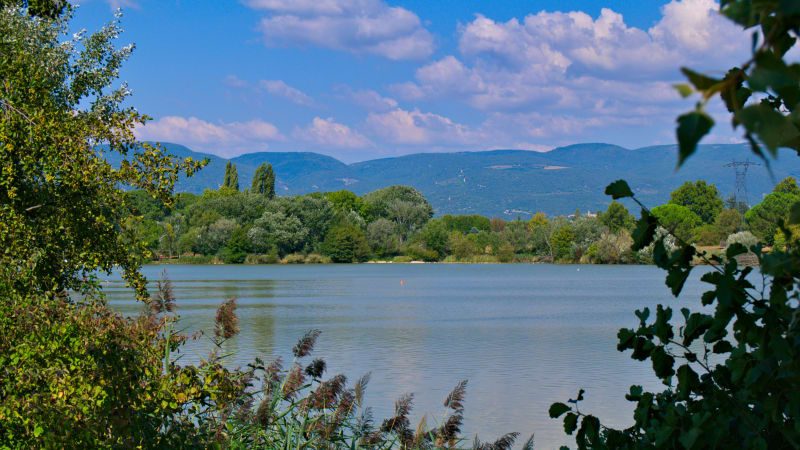 La boucle d'Apt par la Véloroute et le Lac de la Riaille - Apt