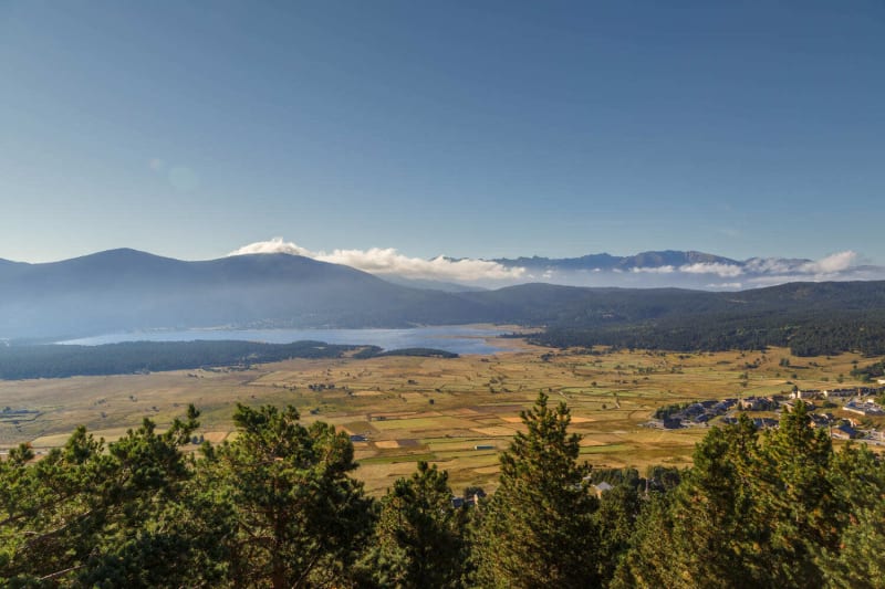 Grand tour du Pic Bastard et vue plongeante sur le lac de Matemale depuis le Col de la Llose - Ayguatébia-Talau