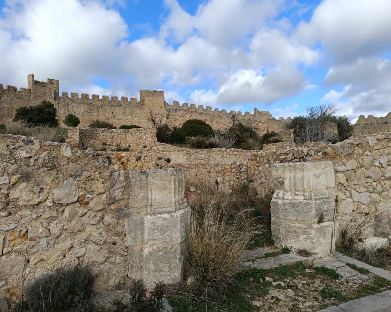 Château de Castellas de Montpeyroux depuis le Barry - Montpeyroux