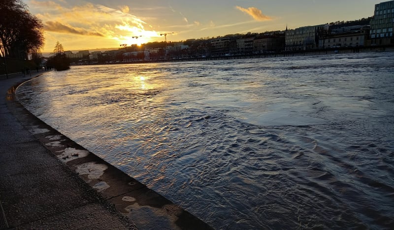 Rencontre du Rhône et de la Saône à confluence - Lyon