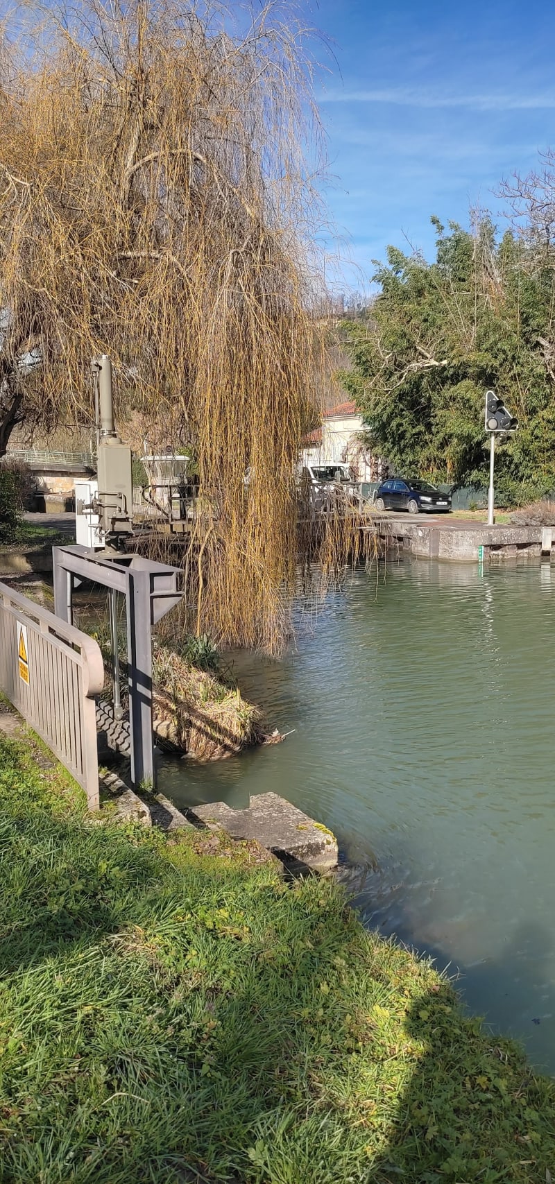 Bord du canal à Golfech - Golfech