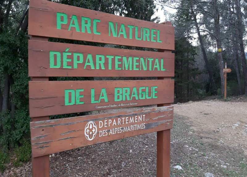 Le long de la Brague et Cascade  du Bruguet - Valbonne
