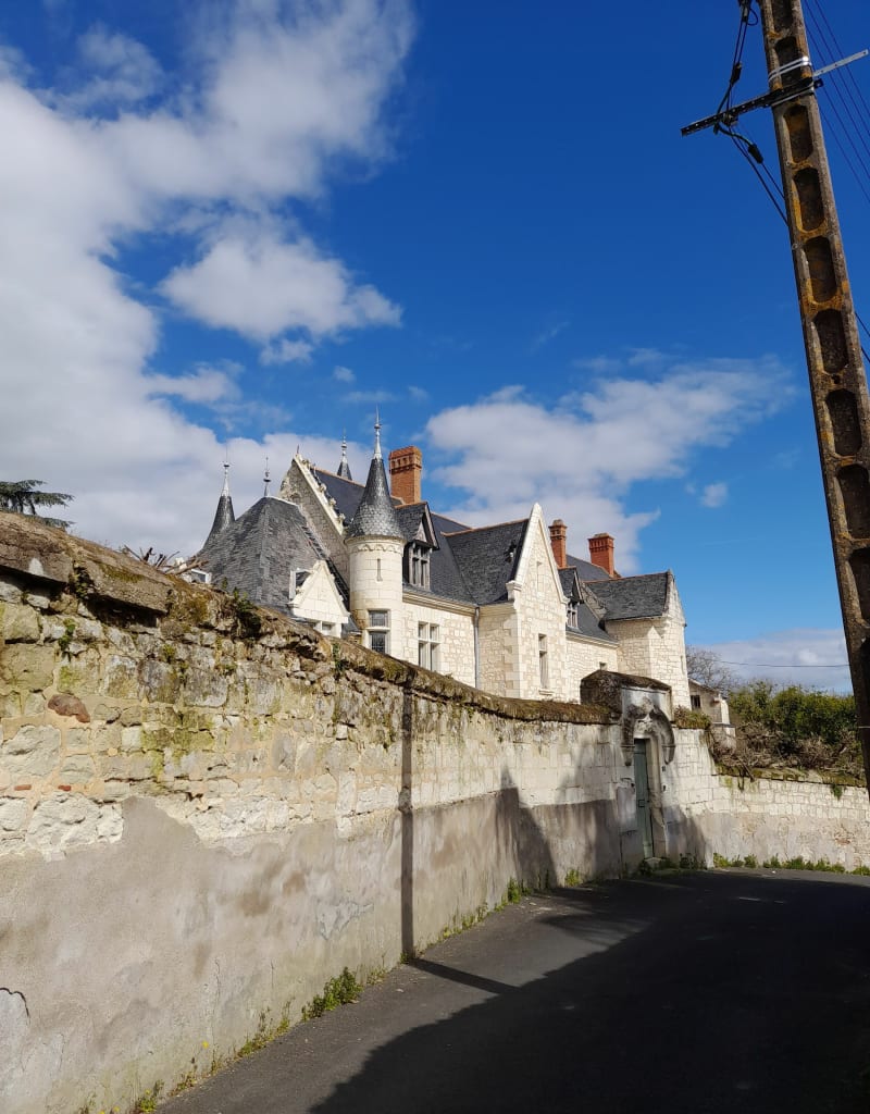 D'un stade des rives du Thouet vers Bagneux - Saumur