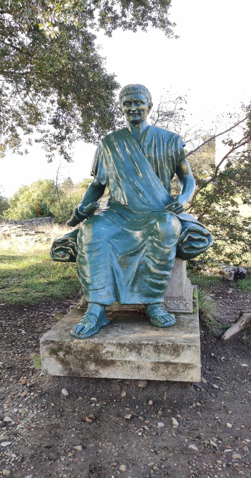 Randonnée au  camp de César - Laudun-l'Ardoise