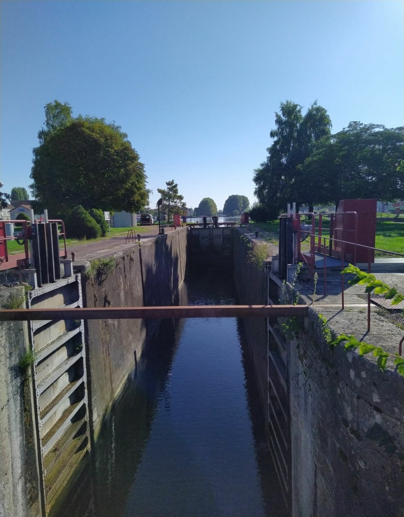Premier bief du canal de Bourgogne - Migennes