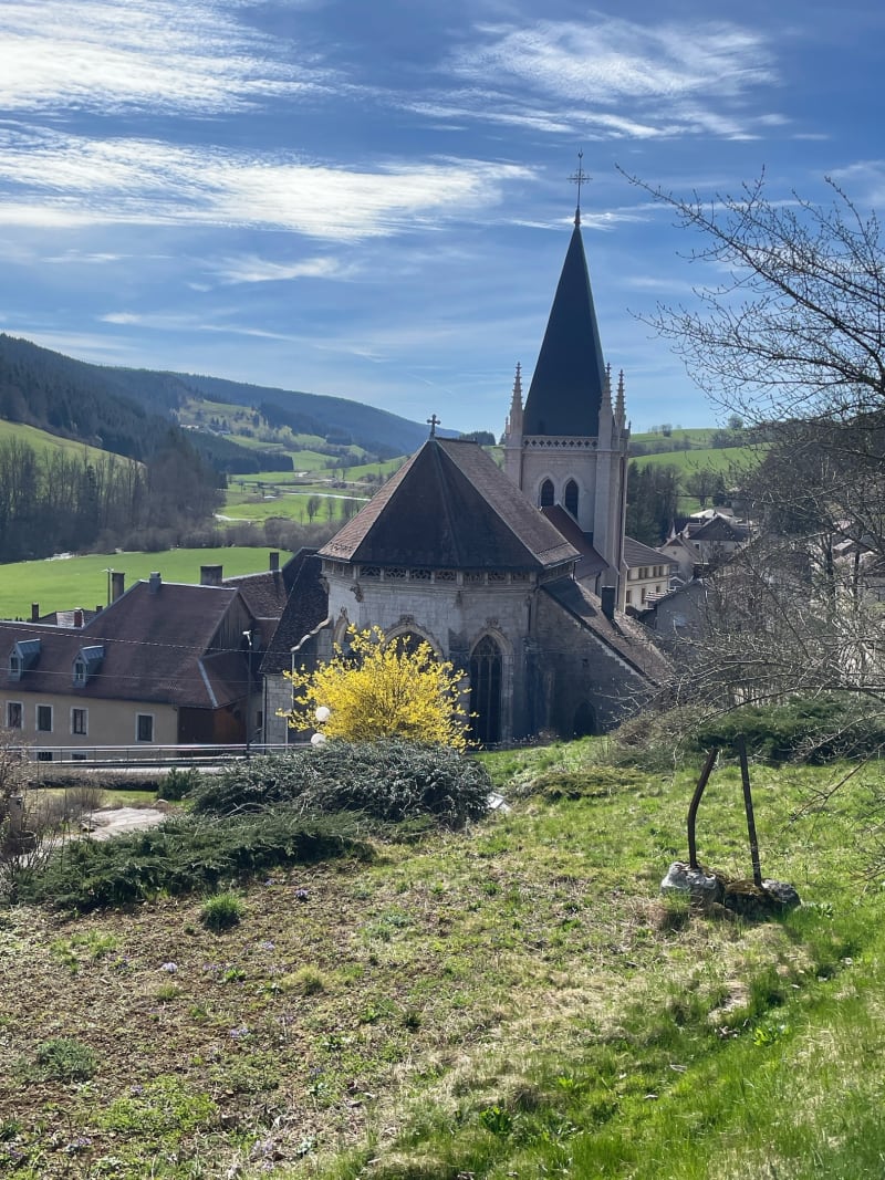 L’abbaye de Montbenoît et Bois du Cernet - Montbenoit