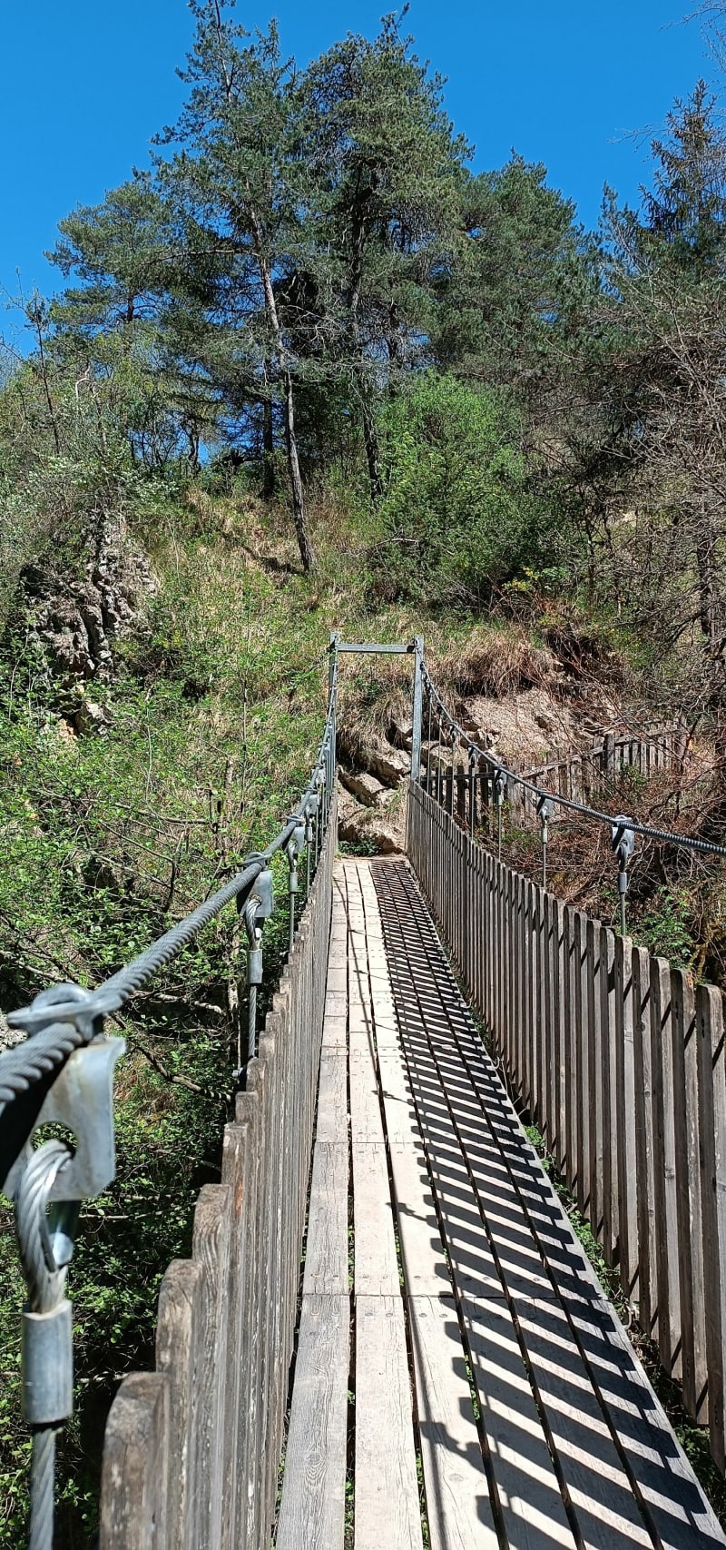 La  passerelle du Trou de l'Enfer à Saint-Jean-d'Arvey - Saint-Alban-Leysse