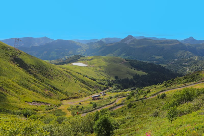 De Lioran à Thiézac en passant vers le Griou - Laveissière