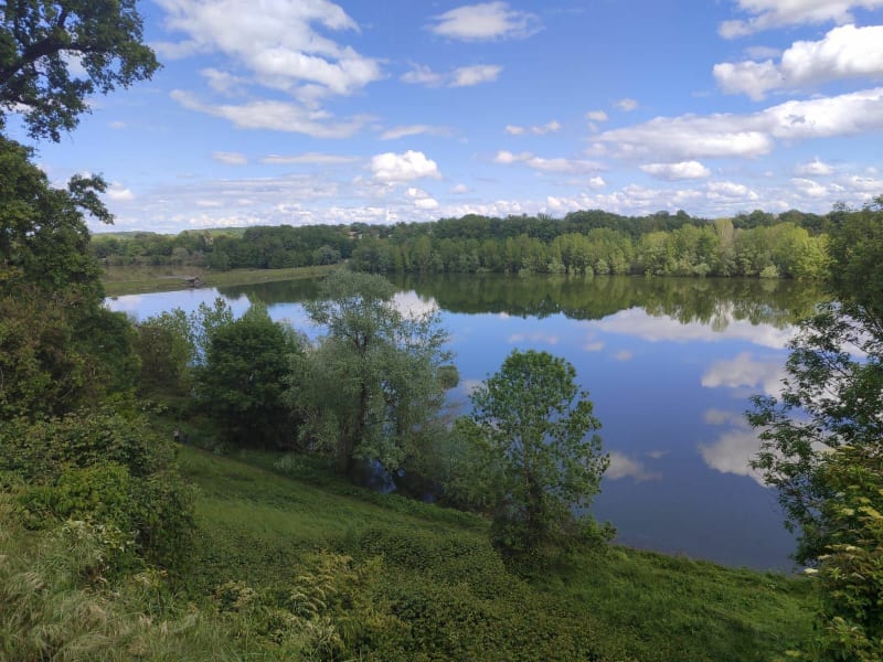 Lac de l'Escourrou et boucle de l'Eybrou - Soumensac