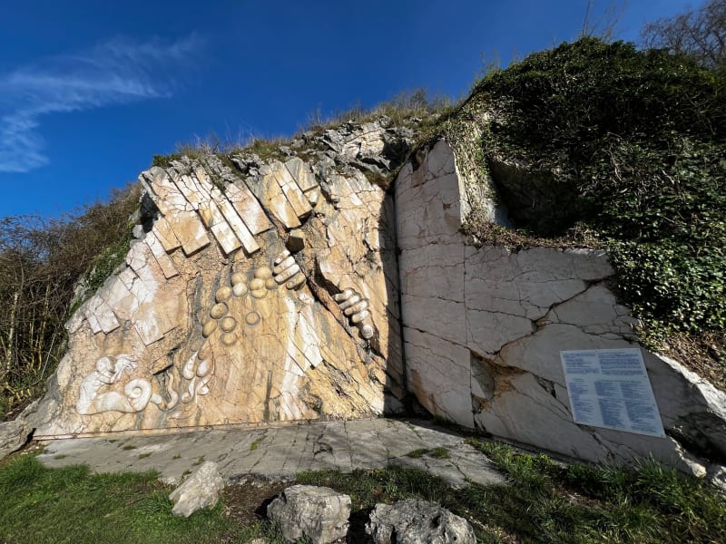 Promenade de la Roche Sculptée - Pollieu