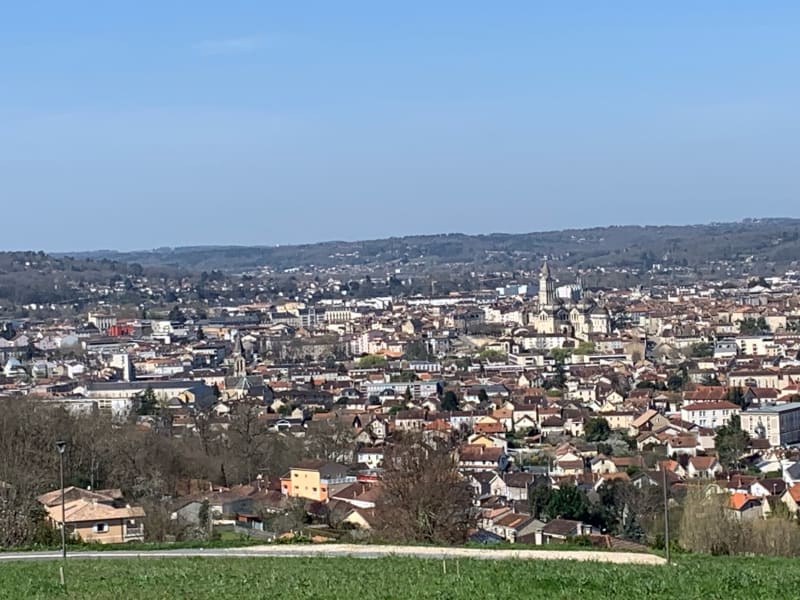 Lanmary et beaux châteaux disséminés - Bassillac et Auberoche