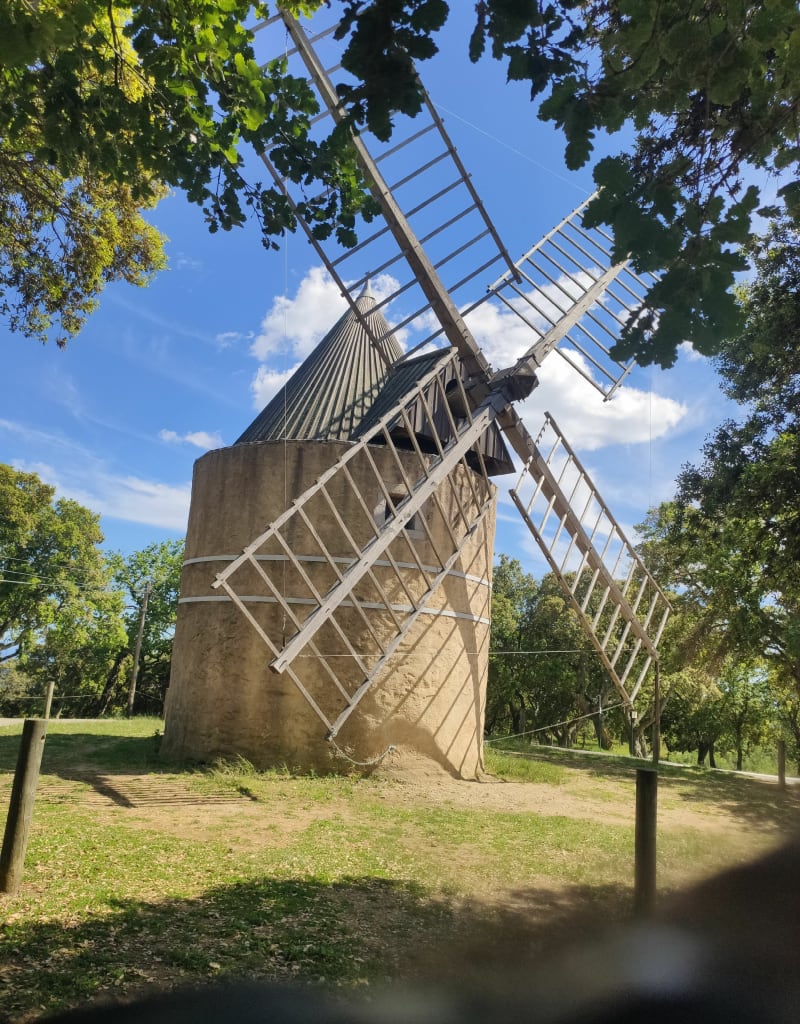 Ramatuelle et les moulins de Paillas par la piste des Fanaux - Ramatuelle