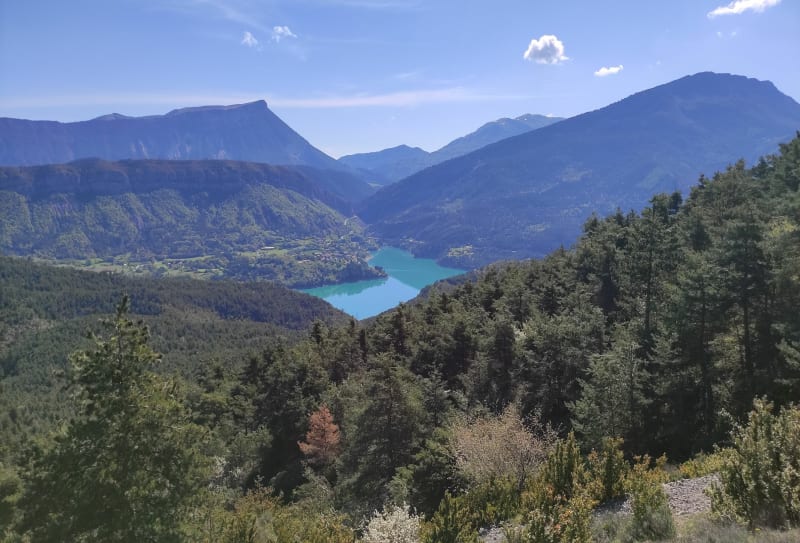 Tour du lac de Castillon - Angles