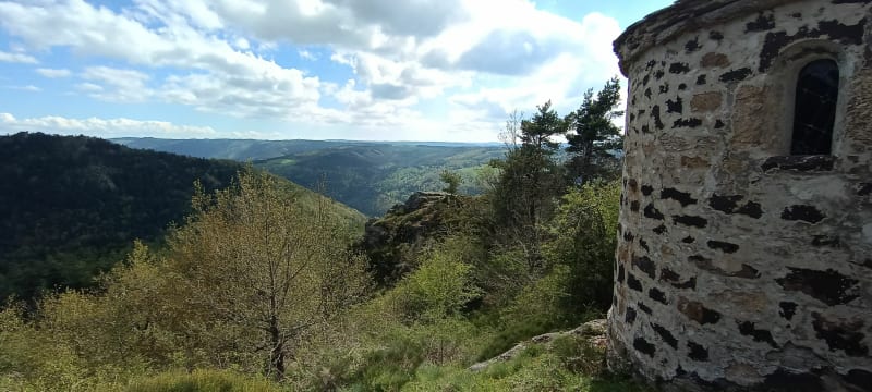 Chemin de Saint Etienne au dessus de Monistrol d'Allier - Monistrol-d'Allier
