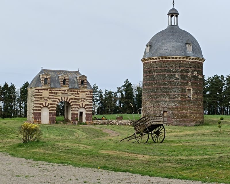 Château de Dampierre - Saint-Pierre-du-Fresne