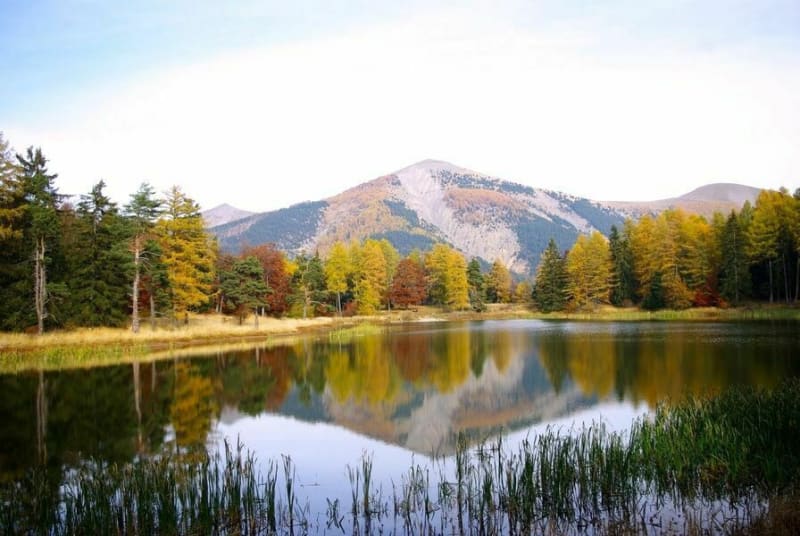 Lac des Monges depuis Esparron-la-Bâtie - Bayons